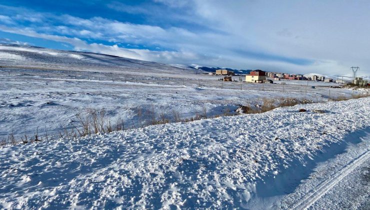 Peş peşe açıklandı! 7 ilde okullara kar tatili