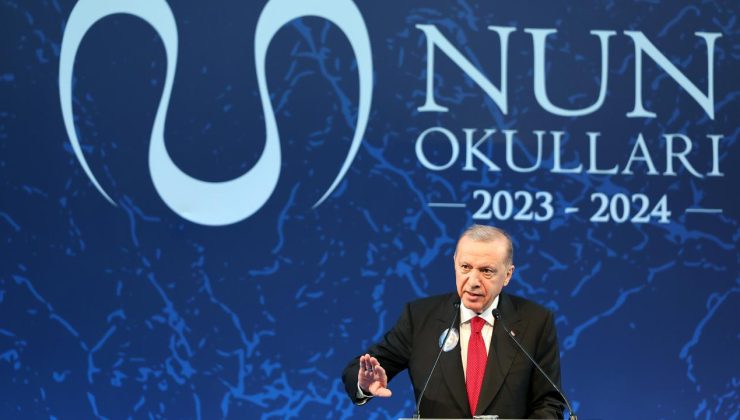 Başkan Erdoğan, torununun mezuniyet törenine katıldı