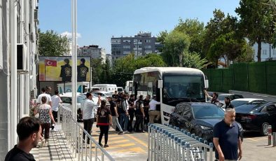 İzmir’deki elektrik faciasına ilişkin 11 kişi adliyede!