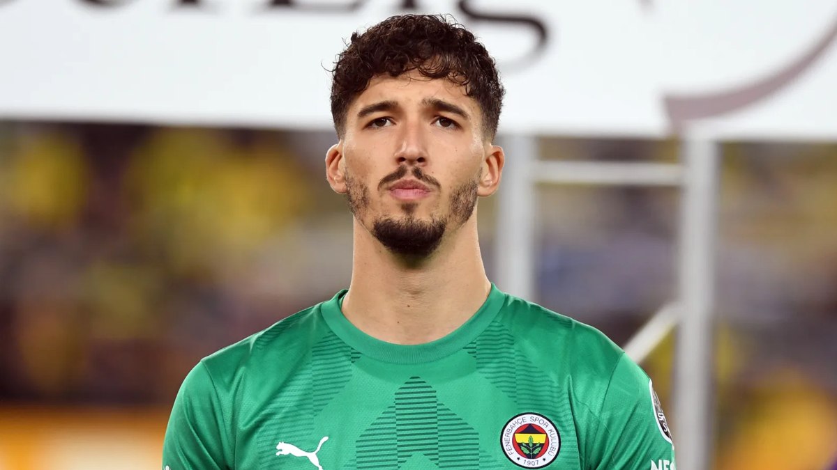 Altay Bayındır’dan Fenerbahçe maçı öncesi açıklamalar