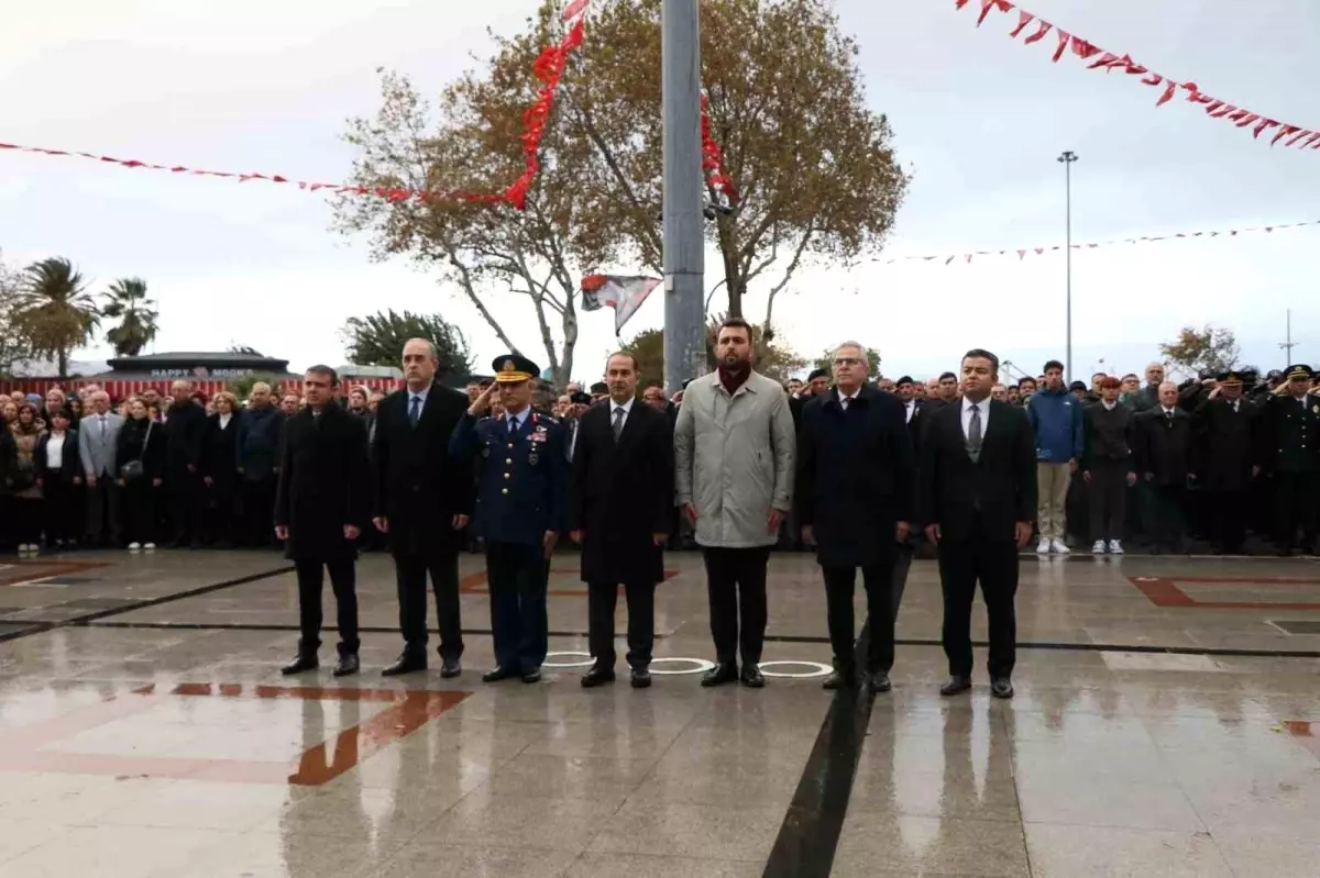 Atatürk, Bandırma’da Anıldı