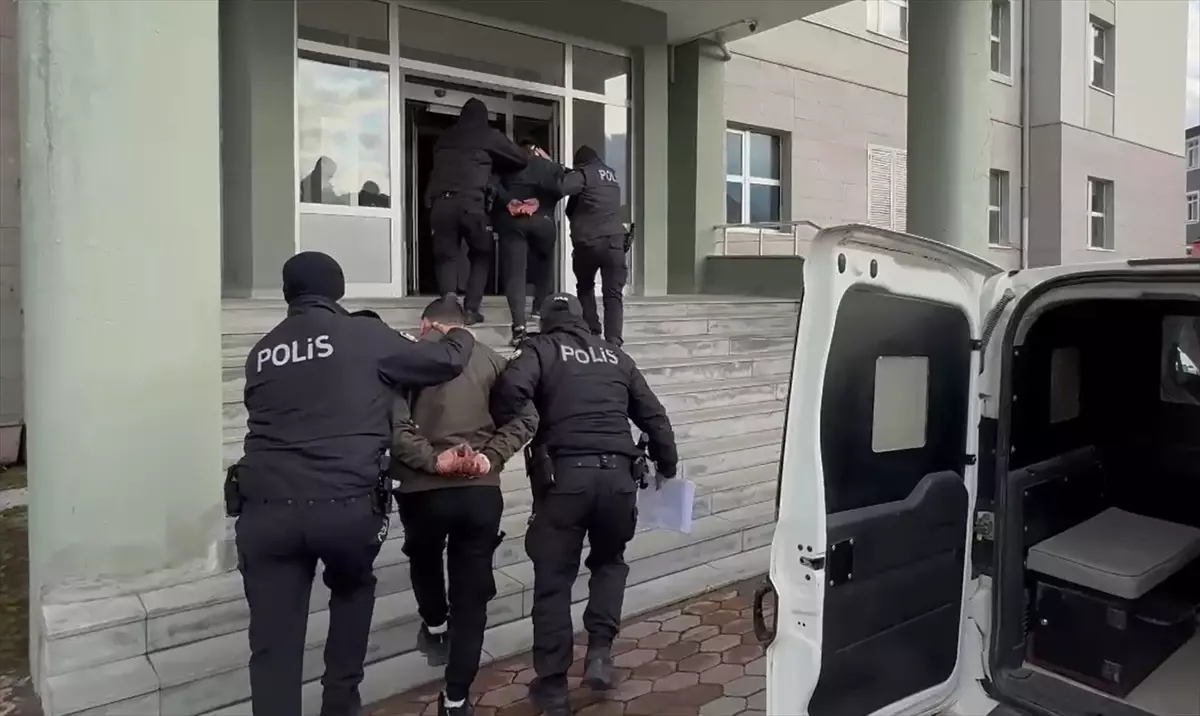 Polis Memuruna Darp Girişimi: Zanlı Tutuklandı